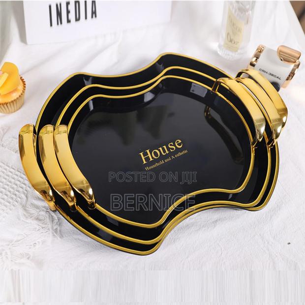 Elegant Multi-purpose Serving Tray photo 7