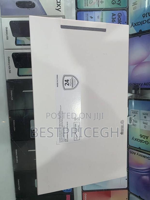 New Samsung Galaxy Tab A 9.7 64 GB Black photo 3