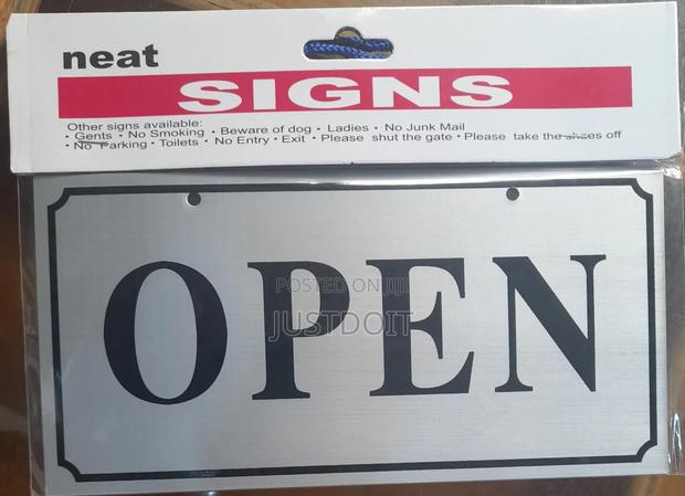 Open / Close Door Sign.