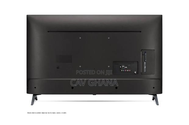 49inches Lg Smart Tv photo 2