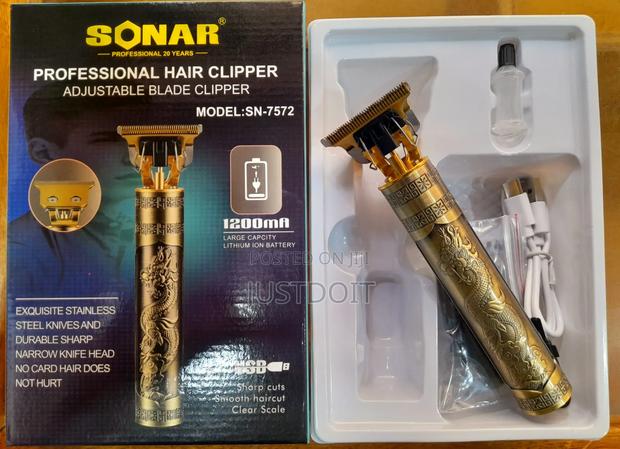 Skin Level Cutting Clipper. · Photo 3