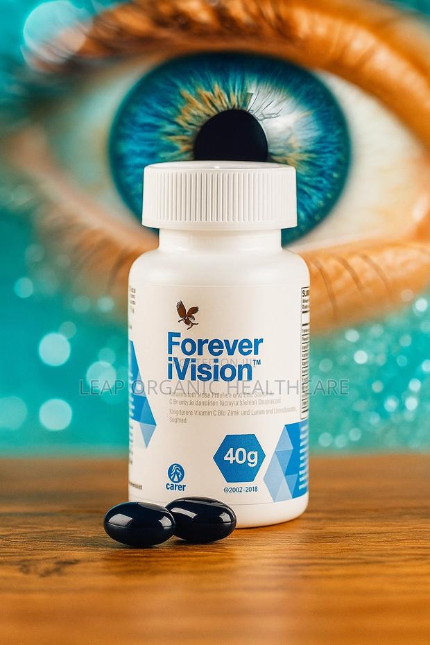Forever Ivision · Photo 2