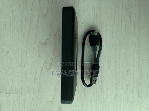 1tb External Hard Drive · Photo 2