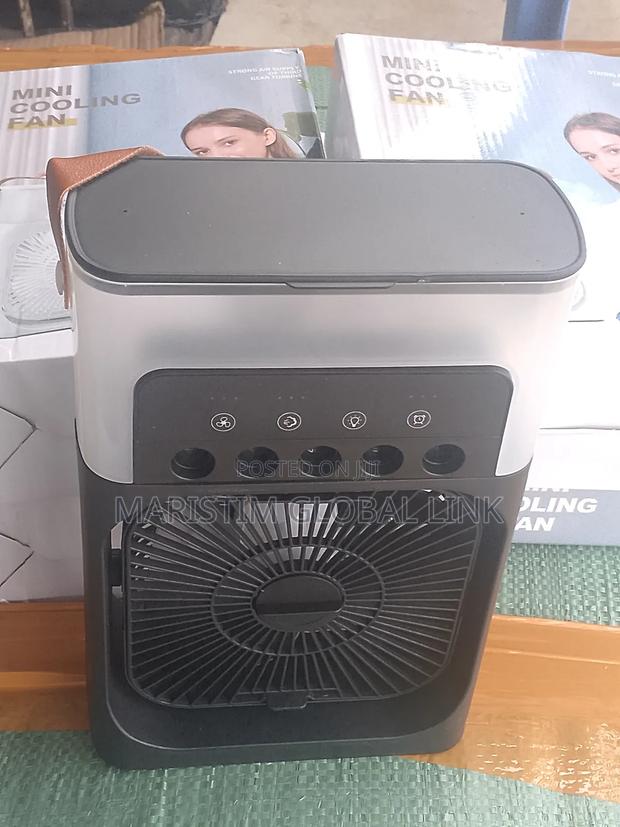 Mini Cooling Fan With Diffuser