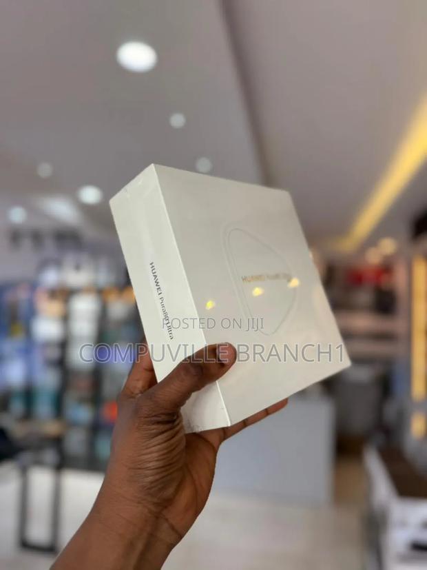 New Huawei Pura 80 Ultra 512 GB White · Photo 2