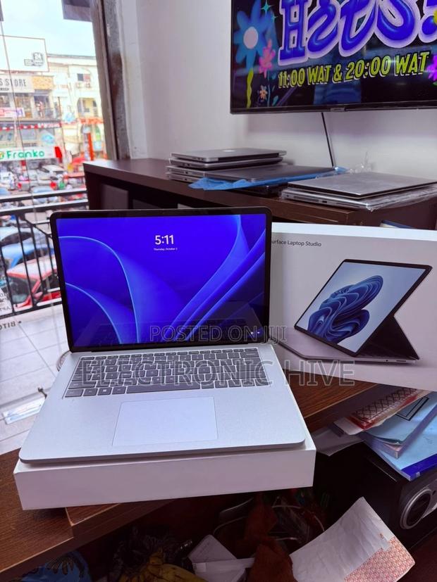 New Laptop Microsoft Surface Laptop Studio 16GB Intel Core I7 SSD 512GB photo 3