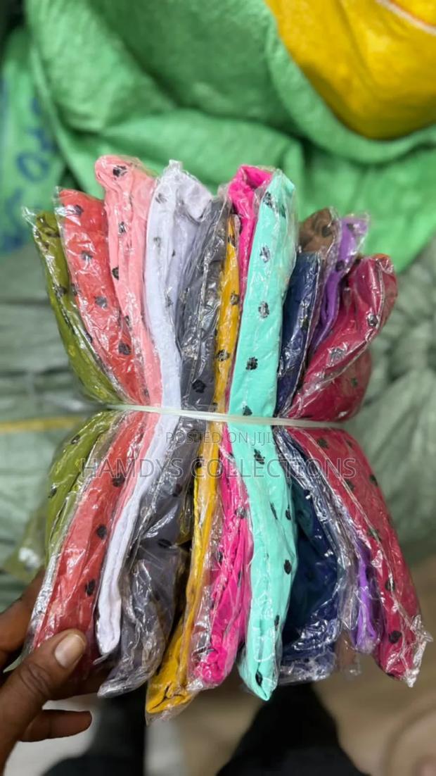 Kids Prayer Dress · Photo 3