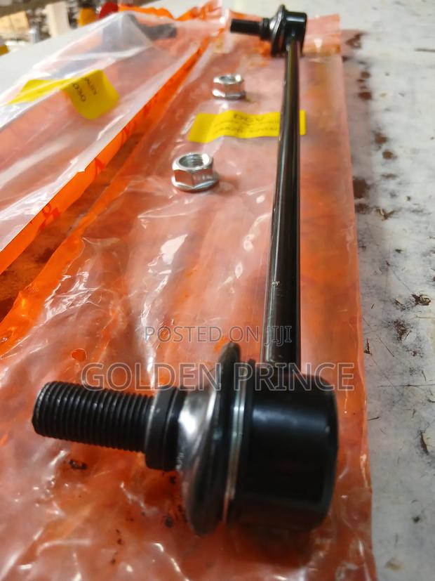 Yaris/Vitz Front Link (2pcs) photo 2