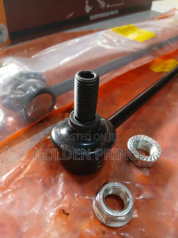 Yaris/Vitz Front Link (2pcs) photo 3
