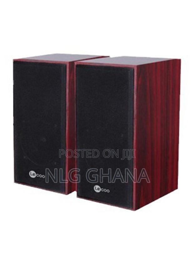 1 Pair of Wooden Desktop Speakers With Usb 3.5mm Aux.