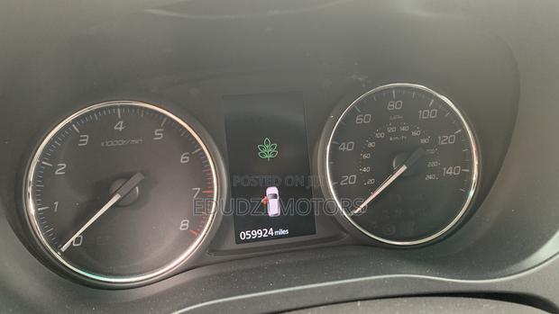 Mitsubishi Outlander SE AWC 2017 White