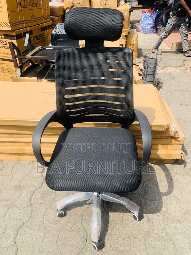 Office Chair— Swivel · Photo 4