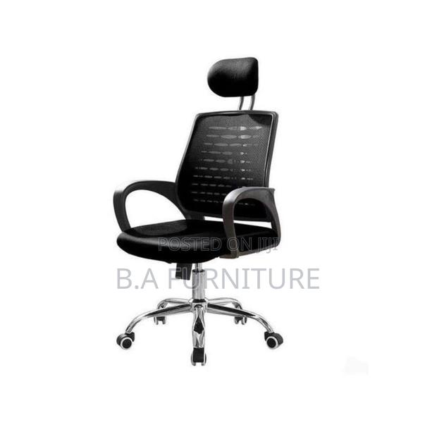 Office Chair— Swivel · Photo 3