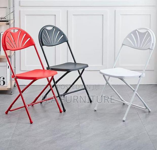 Folding Chair(Famback) · Photo 2