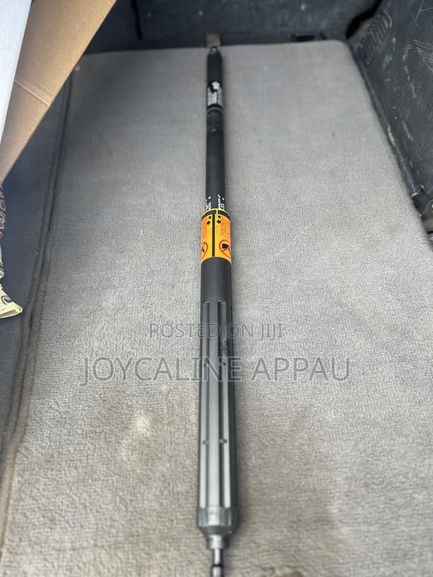 Land Cruiser Prado Electronics Boot Shocks photo 2