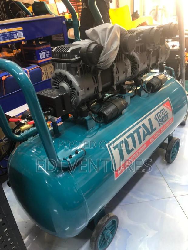 Total 100 Litres Air Compressor (3.2hp) · Photo 4