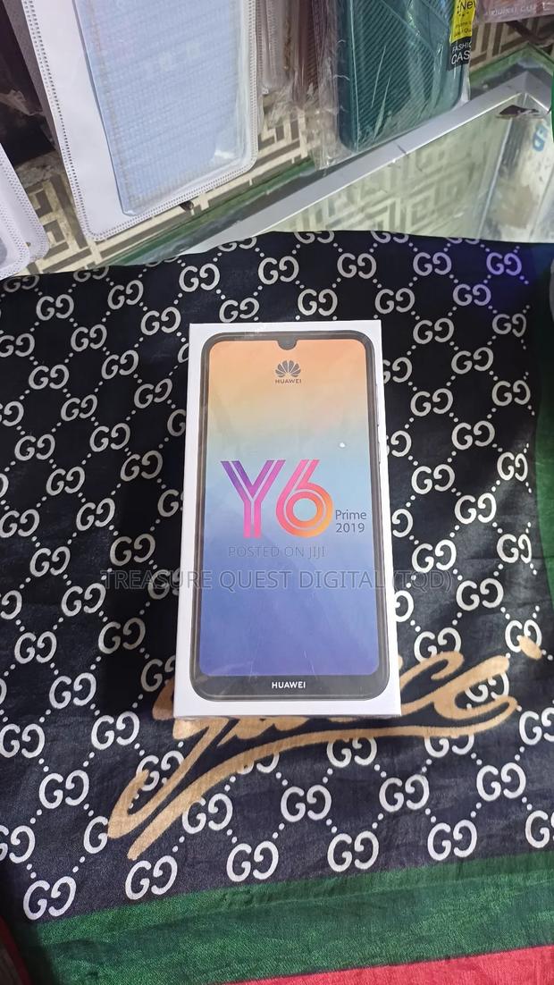 New Huawei Y6 Prime 32 GB Bronze · Photo 1