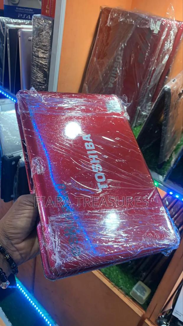 Laptop Toshiba Satellite L600 4GB Intel Pentium HDD 320GB