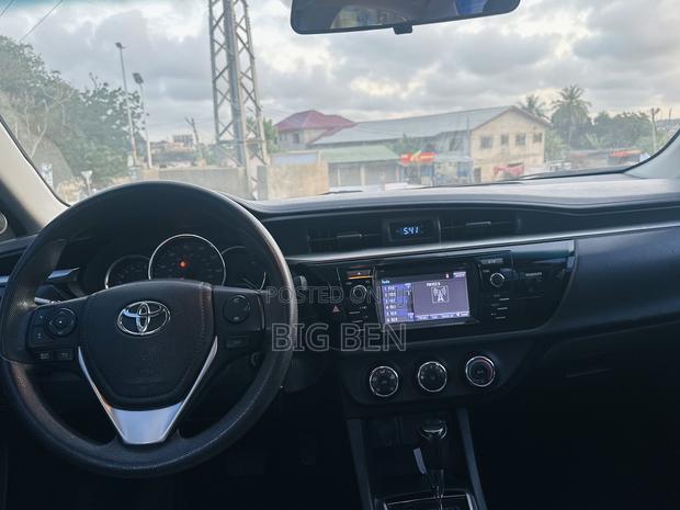 Toyota Corolla LE Eco Plus 4dr Sedan (1.8L 4cyl CVT) 2016 Silver