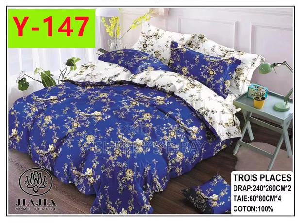 6pcs Bedsheets Set. 2 Bedsheets With 4 Pillow Covers