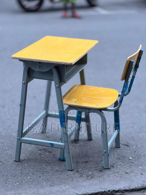 Student Table and Chair— Wooden · Photo 2