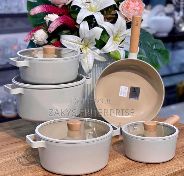Korean Ceramic Cookware Set photo 2