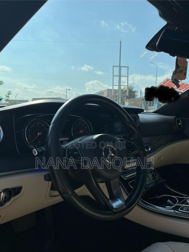 Mercedes-Benz E300 4Matic AWD Sedan (2.0L 4cyl 9A) 2017 Gray