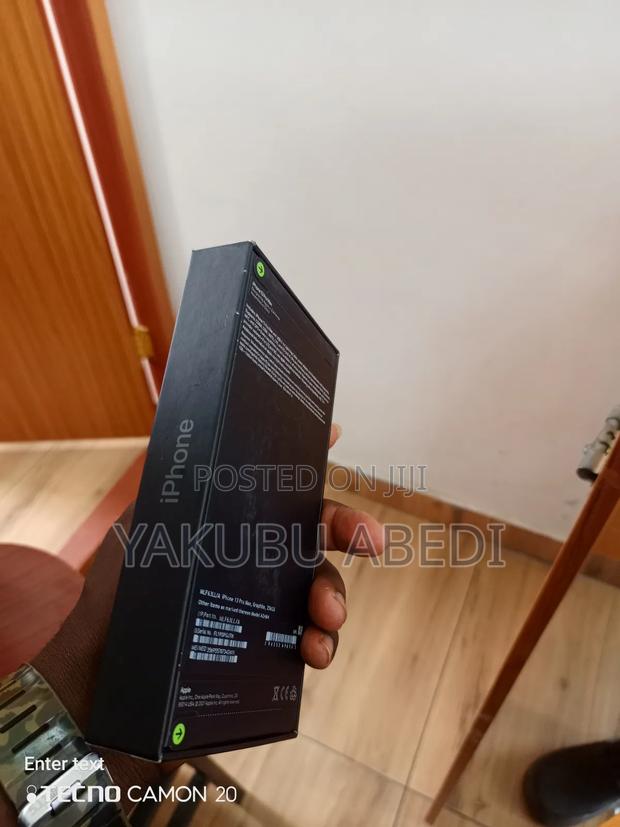New Apple iPhone 13 Pro Max 256 GB Gray · Photo 2
