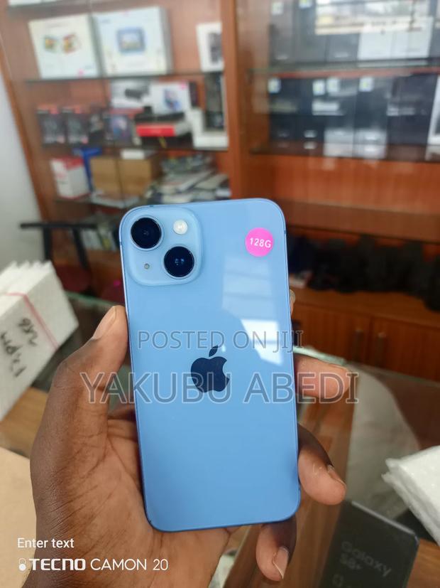 Apple iPhone 13 128 GB Blue · Photo 1