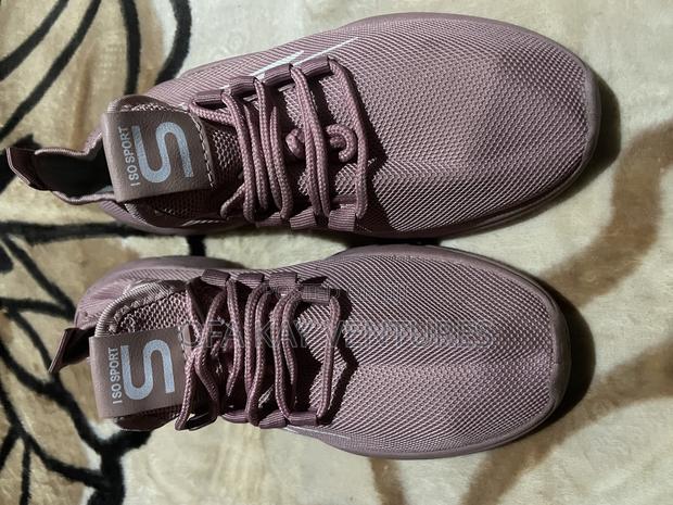 Ladies Pink Shoes 41 photo 2