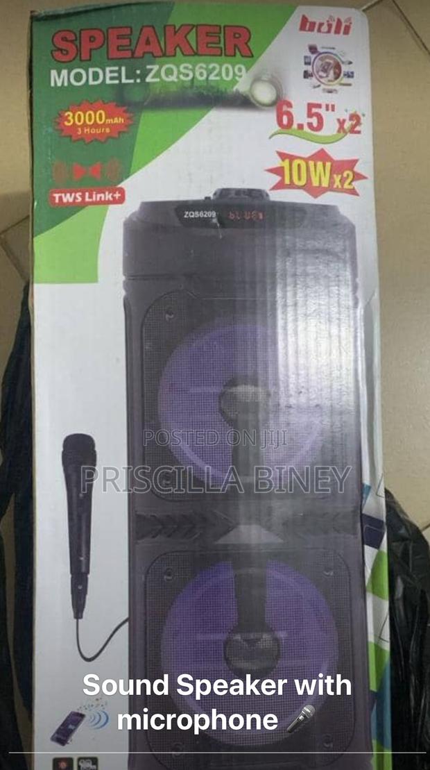 Bluetooth Speaker and Microphone · Photo 2