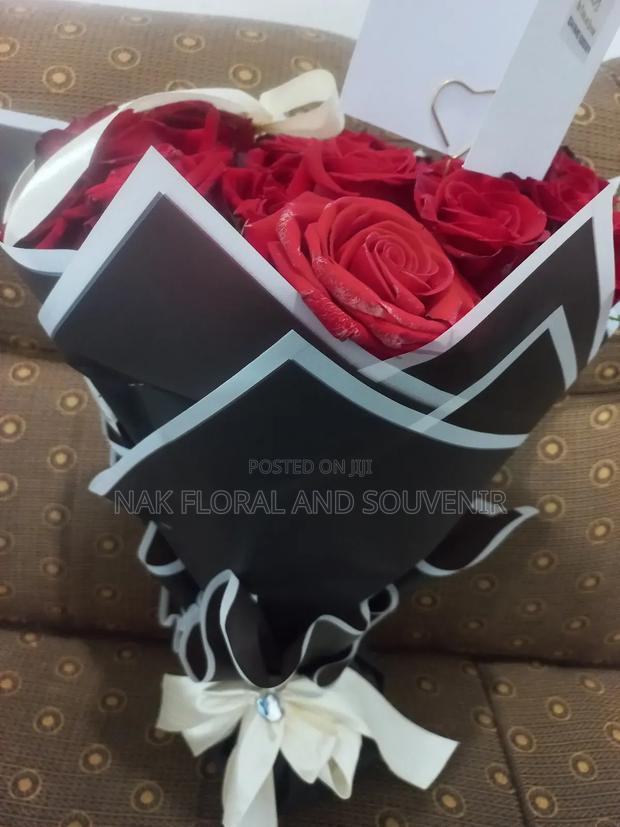 Natural Flower Bouquet photo 2