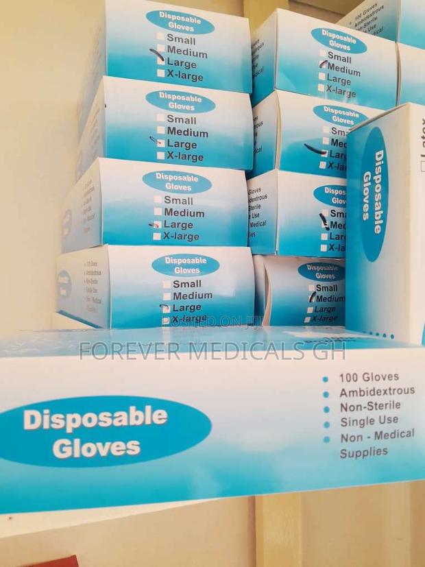 Nitrile Examination Gloves · Photo 4