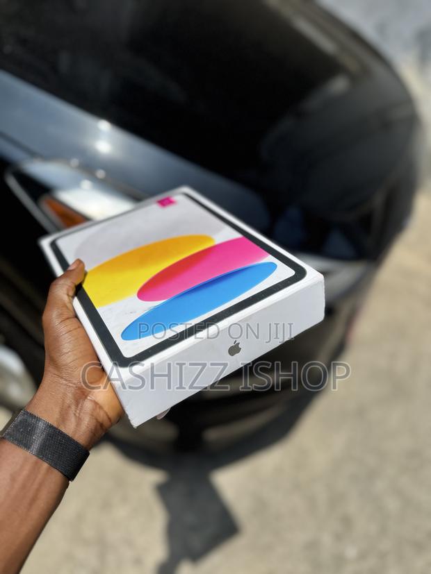New Apple iPad (2025) 256 GB Silver photo 2
