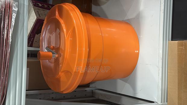 Salad Spinner · Photo 2