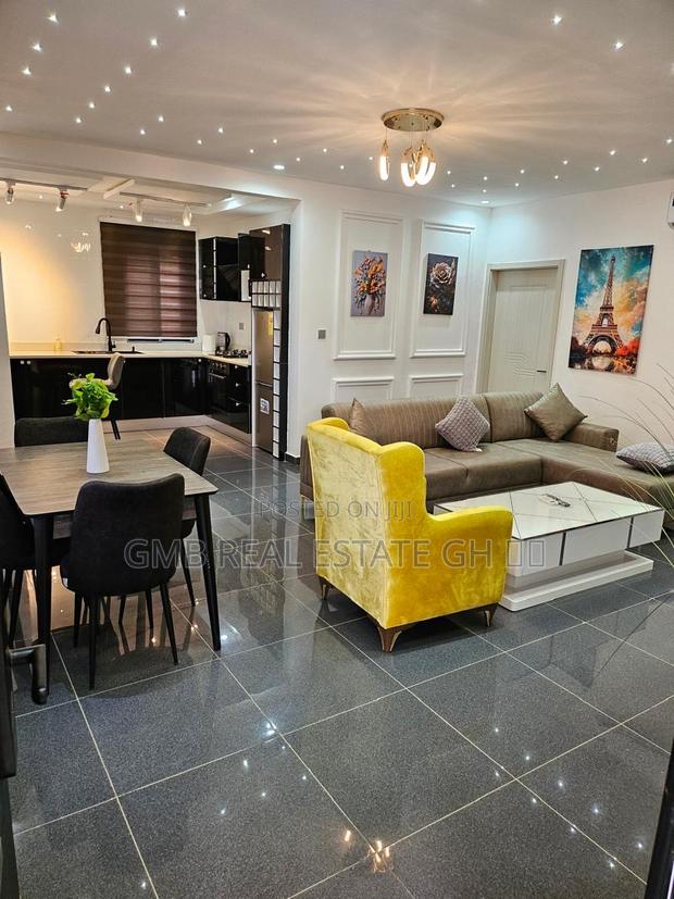 Furnished 2bdrm Apartment in Lakeside for sale · Photo 1