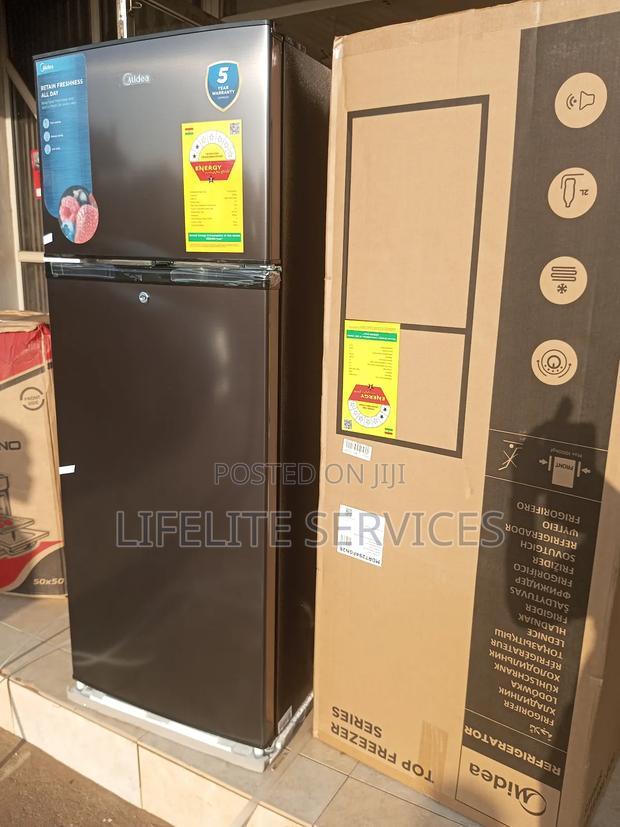 Midea 204 Litre Fridge Bottom Freezer