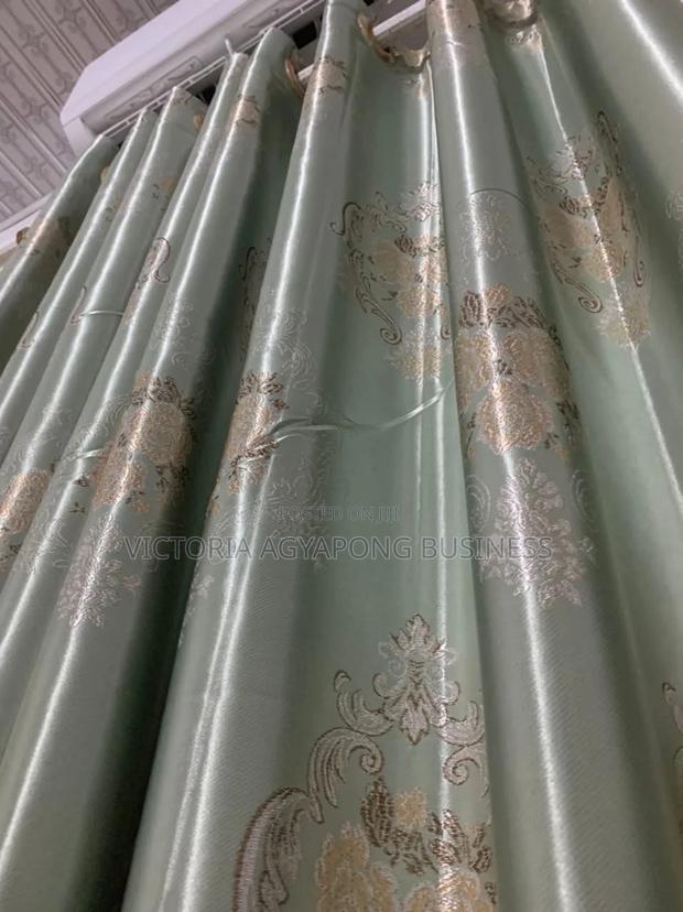 Vicky Curtains photo 6