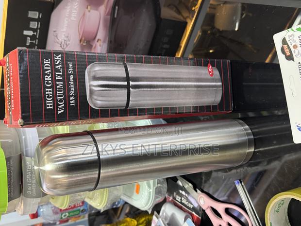 Stainless Vacuum Flask photo 2