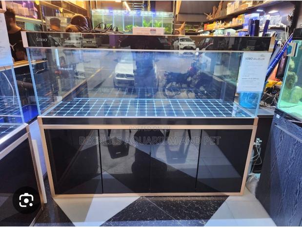 Quality Imported Aquarium With Stand · Photo 4