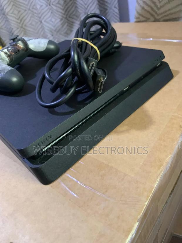 Ps4 Slim Jailbroken photo 2