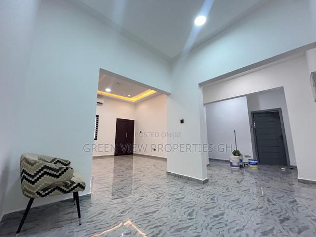 2bdrm Apartment in Ashaley Botwe for rent photo 5
