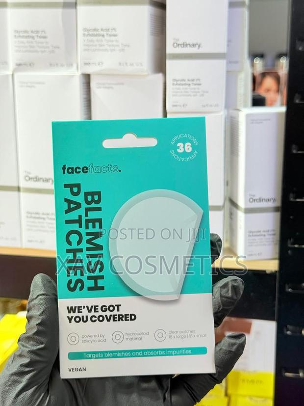 Face Facts Blemishes Pimples Patches · Photo 2