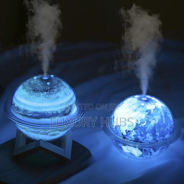 Innovative Usb Moon Design Spray Humidifier