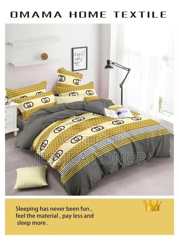 1 Bedsheet, 4 Pillowcases (Gucci) King Size · Photo 2
