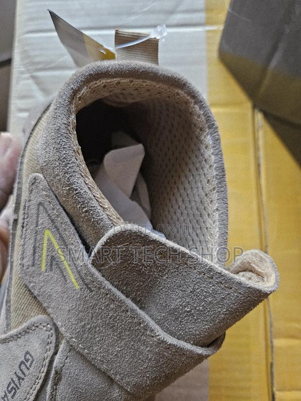 High Quality Safety Shoes For Welders And Metal Workers photo 5