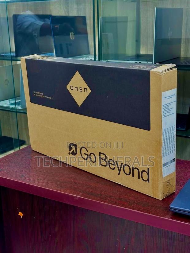 New Laptop HP Omen 16 32GB Intel Core I7 SSD 1T