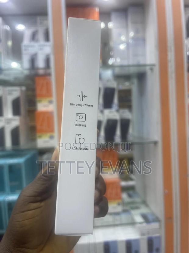 New Samsung Galaxy A17 256 GB Black · Photo 2