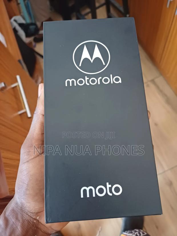 New Motorola Edge 50 Fusion 256 GB Blue · Photo 1