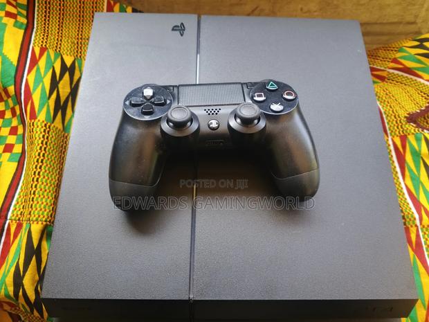Very Affordable Ps4 Jailbreak With Bunch of Games on It photo 2